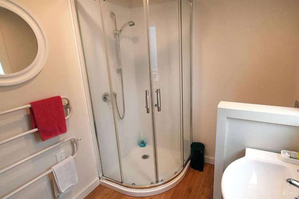 Riverlea Cottage - Cosy, Comfy, Quiet, Central Таумаруни Экстерьер фото
